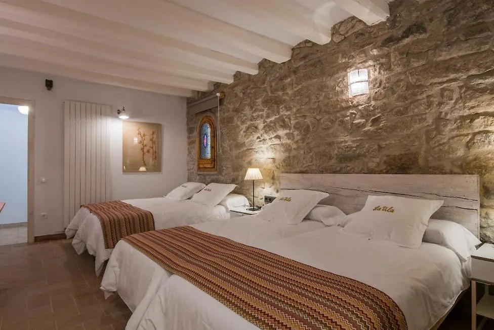 La Vila D'Argencola - Apartamentos Castellnou de Bages 0*,  إسبانيا