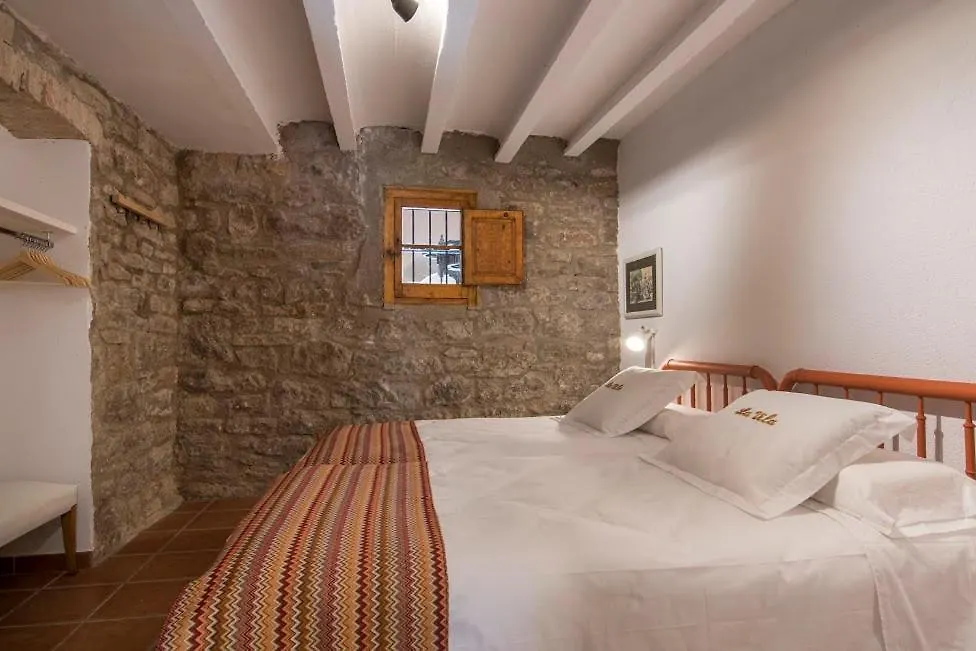 La Vila D'Argencola - Apartamentos Castellnou de Bages إسبانيا